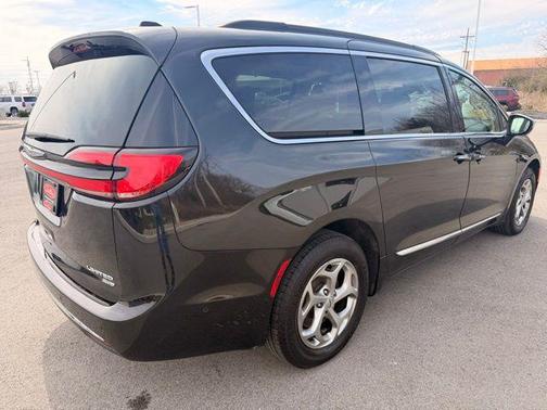 2022 Chrysler Pacifica Limited