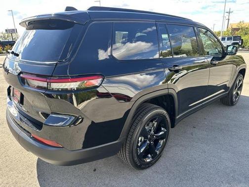 2025 Jeep Grand Cherokee L Altitude