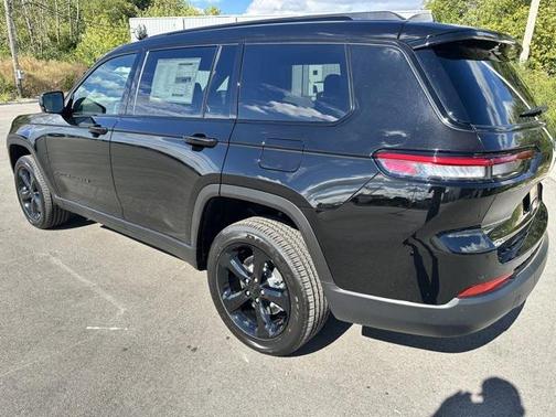 2025 Jeep Grand Cherokee L Altitude