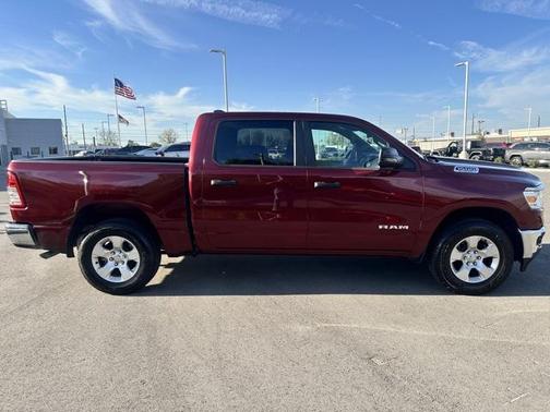 2024 RAM 1500 Big Horn/Lone Star