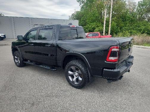 Diamond Black Crystal Pearlcoat 2020 RAM 1500 Big Horn/Lone Star
