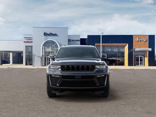 Diamond Black Crystal Pearlcoat 2026 Jeep Grand Cherokee L Limited