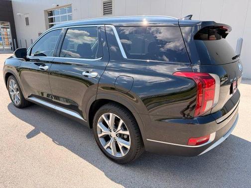 Becketts Black 2021 Hyundai PALISADE SEL