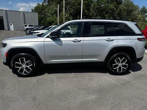 2025 Jeep Grand Cherokee Limited X