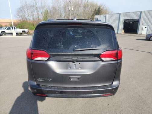 2019 Chrysler Pacifica Touring-L Plus