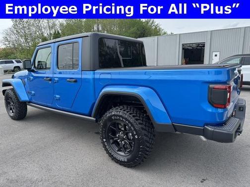 2025 Jeep Gladiator Willys
