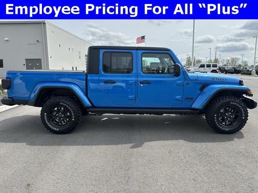 2025 Jeep Gladiator Willys