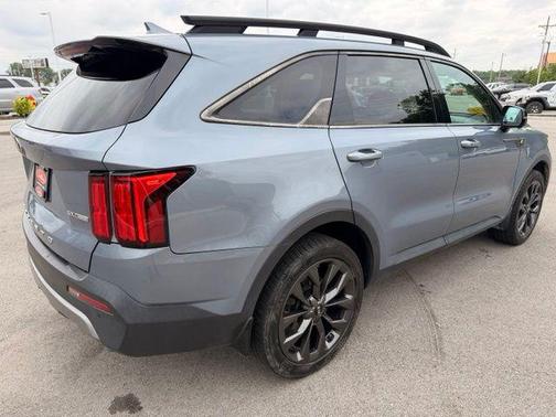 Everlasting Silver 2021 Kia Sorento SX