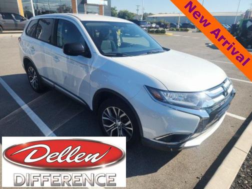 2017 Mitsubishi Outlander ES