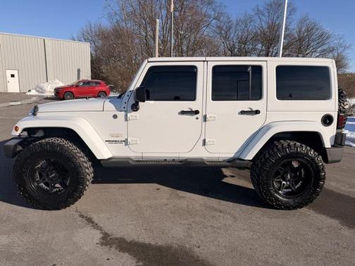 2013 Jeep Wrangler Unlimited Sahara