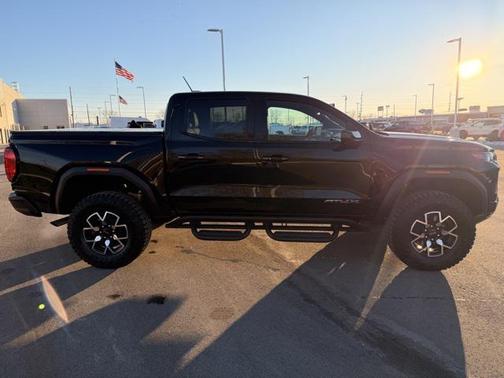 2024 GMC Canyon AT4X