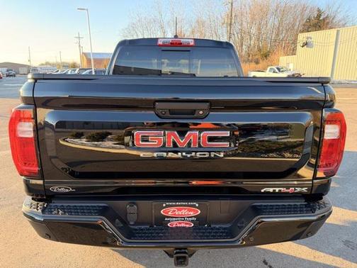 2024 GMC Canyon AT4X