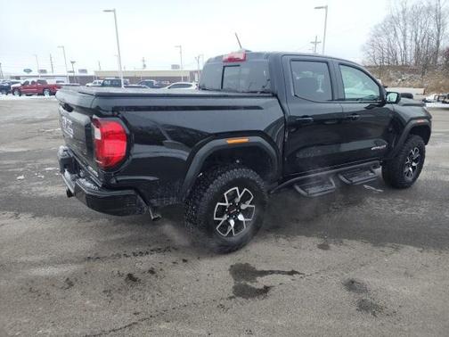 2024 GMC Canyon AT4X