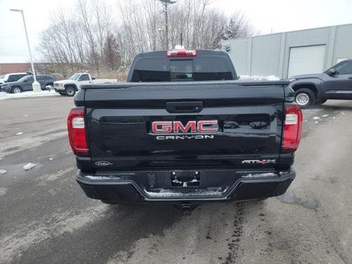 2024 GMC Canyon AT4X