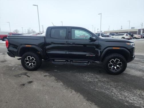 2024 GMC Canyon AT4X