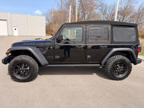 2024 Jeep Wrangler Willys