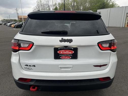 2022 Jeep Compass Trailhawk