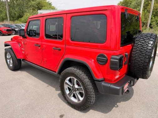 Firecracker Red Clearcoat 2022 Jeep Wrangler Unlimited Sahara