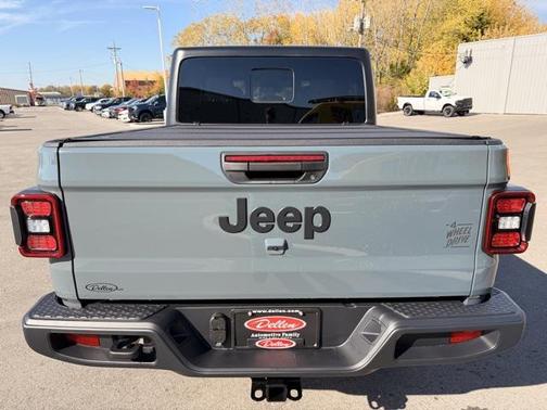 2026 Jeep Gladiator Sport S