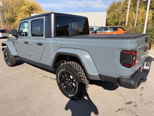 2026 Jeep Gladiator Sport S