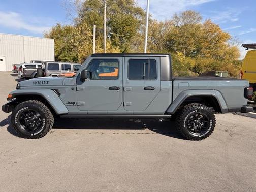 2026 Jeep Gladiator Sport S