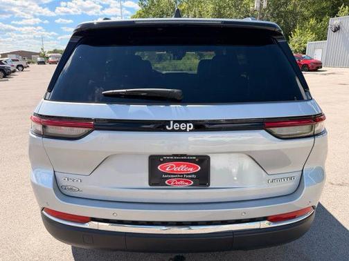 Silver Zynith 2025 Jeep Grand Cherokee Limited