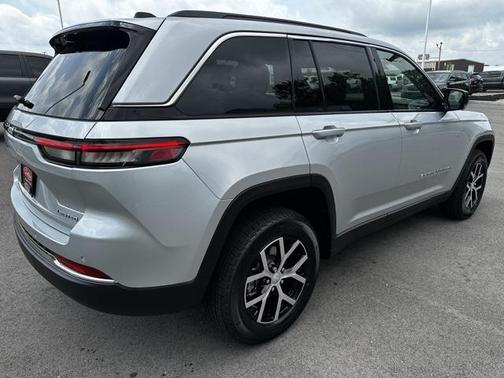 2025 Jeep Grand Cherokee Limited X