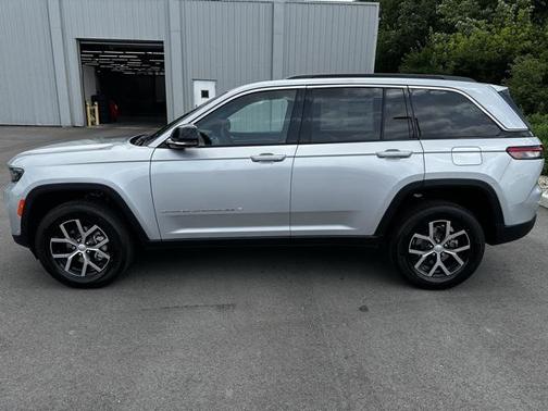 2025 Jeep Grand Cherokee Limited X