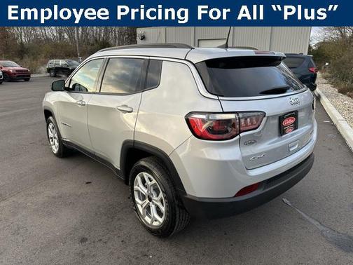 2025 Jeep Compass Latitude