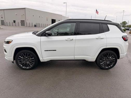 Bright White Clearcoat 2022 Jeep Compass High Altitude
