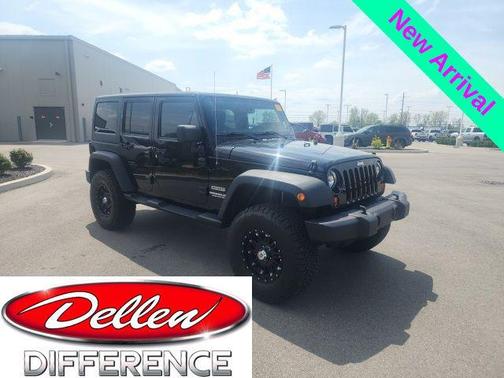 Black Clearcoat 2013 Jeep Wrangler Unlimited Sport