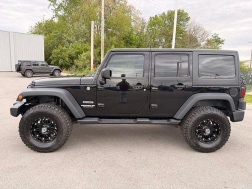 Black Clearcoat 2013 Jeep Wrangler Unlimited Sport
