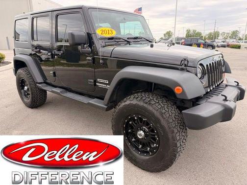 Black Clearcoat 2013 Jeep Wrangler Unlimited Sport
