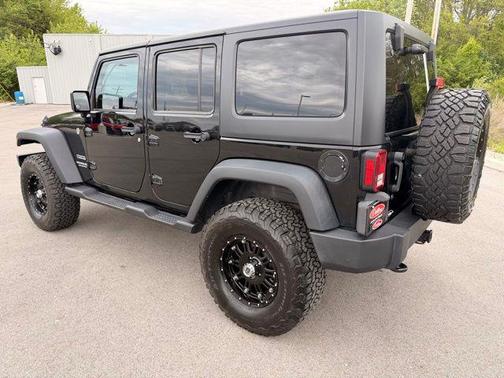 Black Clearcoat 2013 Jeep Wrangler Unlimited Sport