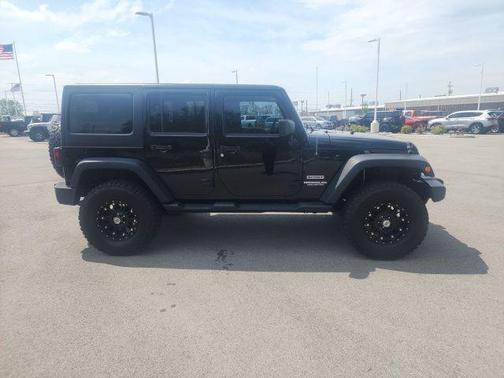 Black Clearcoat 2013 Jeep Wrangler Unlimited Sport