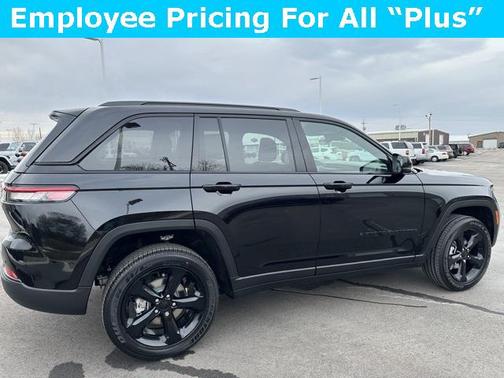 2025 Jeep Grand Cherokee Altitude