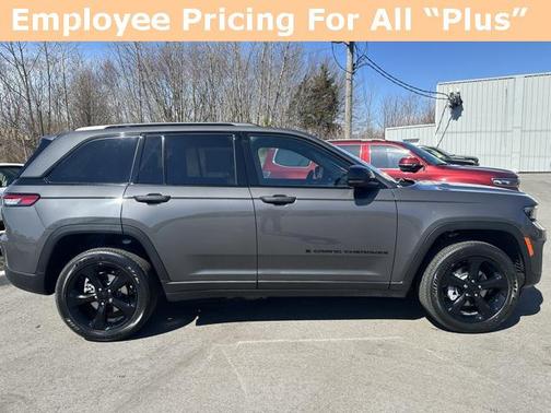2025 Jeep Grand Cherokee Altitude