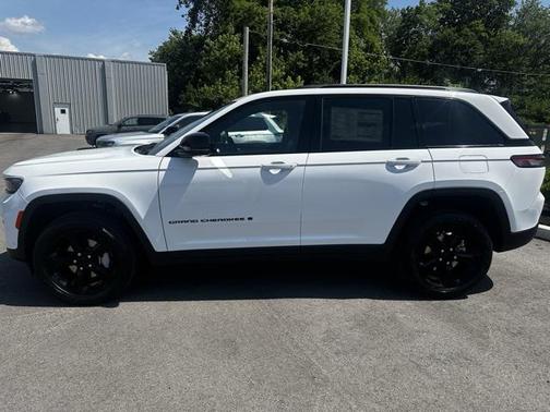 2025 Jeep Grand Cherokee Limited X