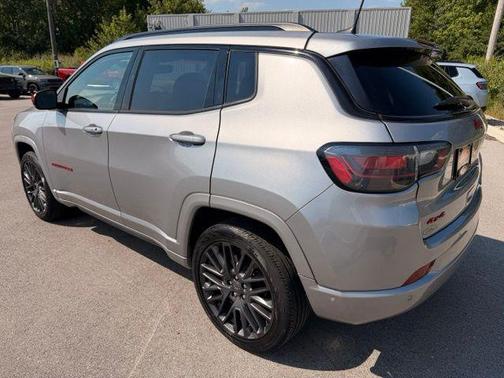 Billet Silver Metallic Clearcoat 2023 Jeep Compass Limited