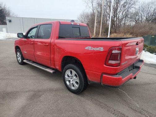 Flame Red Clearcoat 2019 RAM 1500 Big Horn