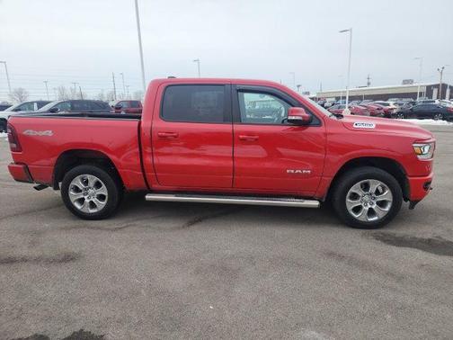 Flame Red Clearcoat 2019 RAM 1500 Big Horn