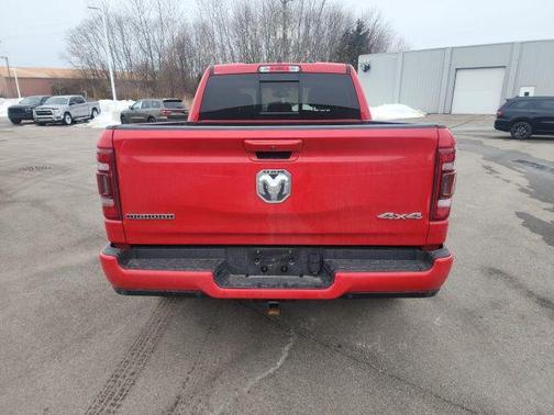 Flame Red Clearcoat 2019 RAM 1500 Big Horn
