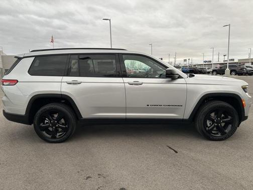 2025 Jeep Grand Cherokee L Altitude