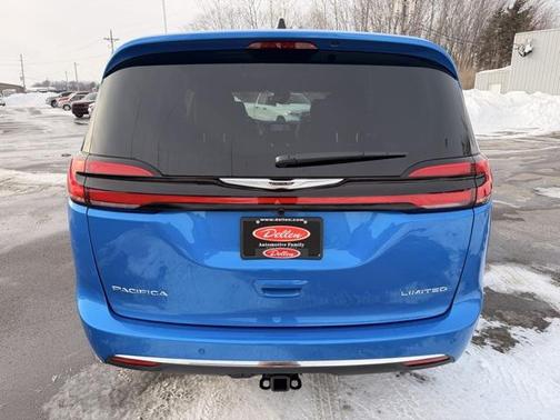 2026 Chrysler Pacifica Limited