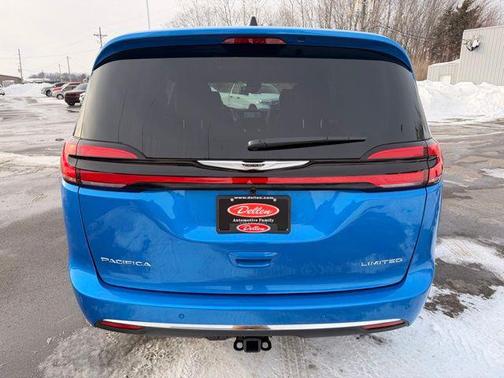 2026 Chrysler Pacifica Limited