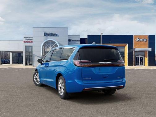 Hydro Blue Pearlcoat 2026 Chrysler Pacifica Limited