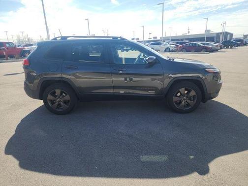 2016 Jeep Cherokee 75th Anniversary Edition