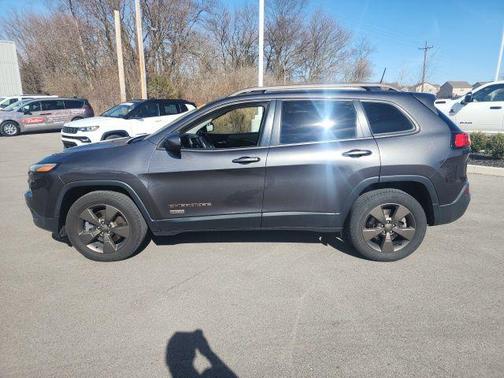 2016 Jeep Cherokee 75th Anniversary Edition