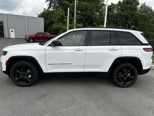 2023 Jeep Grand Cherokee Limited X
