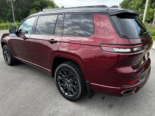 2025 Jeep Grand Cherokee L Summit